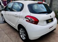 Peugeot 208 Allure 1.5 2014