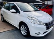 Peugeot 208 Allure 1.5 2014