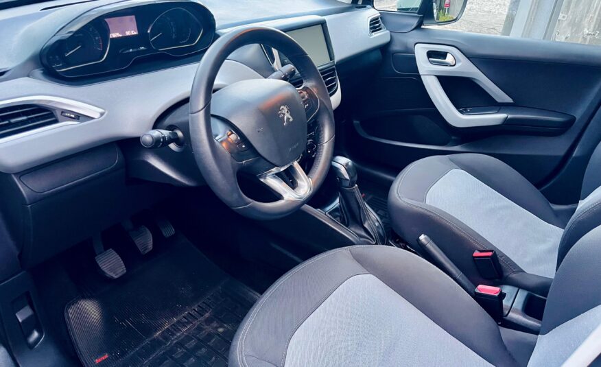 Peugeot 208 Allure 1.5 2014