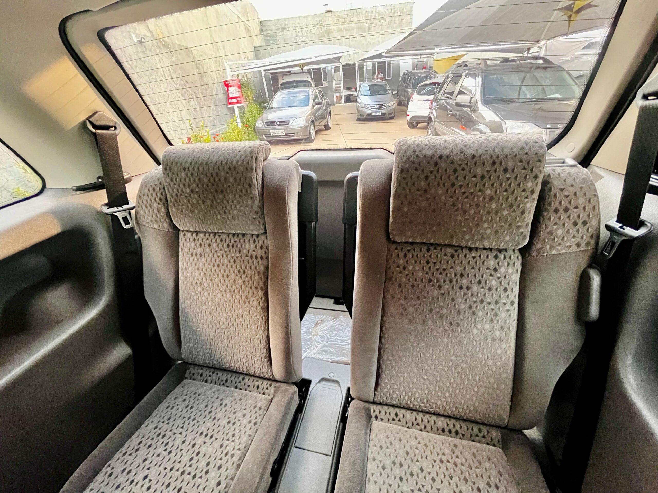 Chevrolet Zafira Elegance 2.0 Automático 7 Lugares 2012