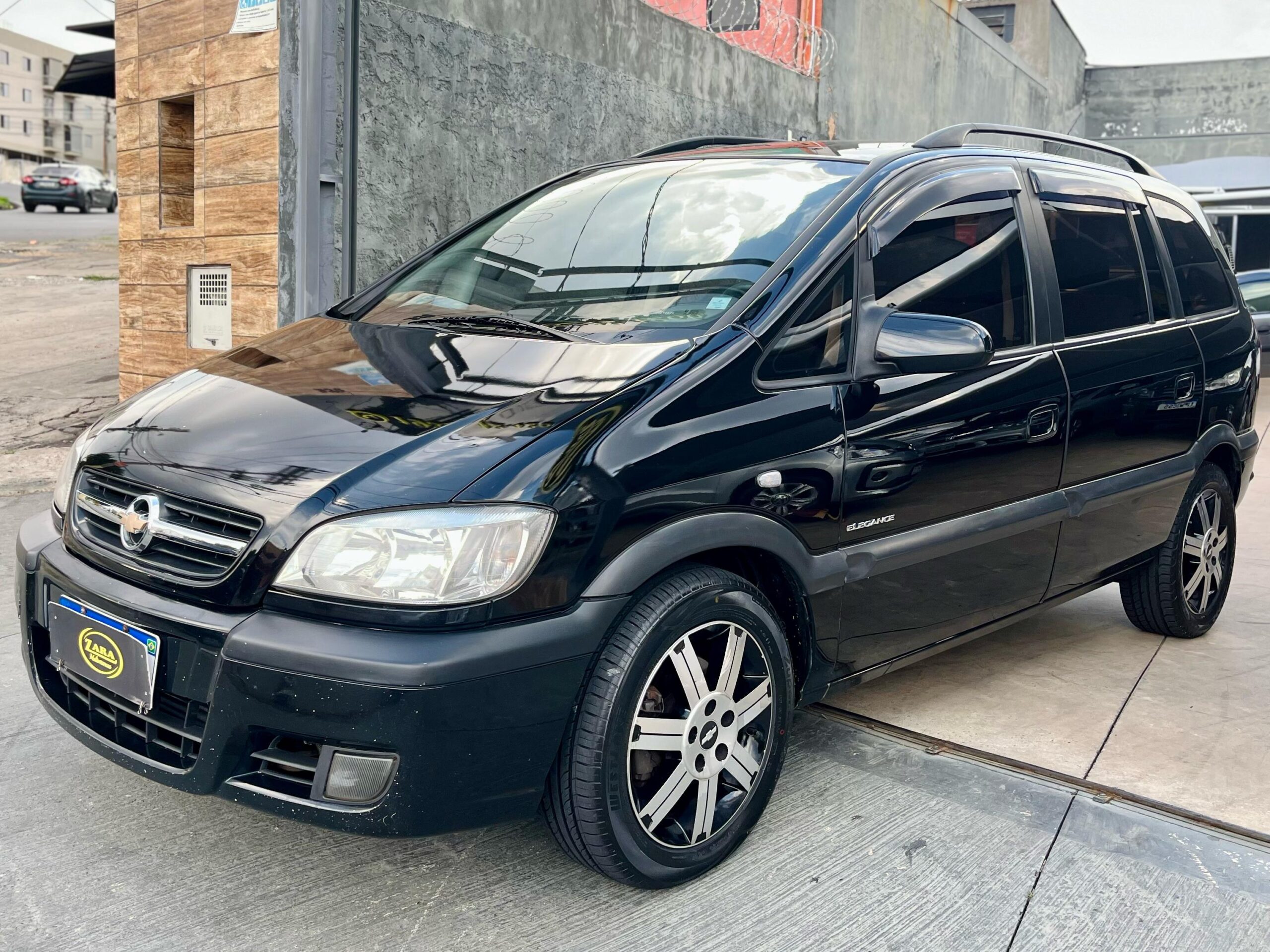 Chevrolet Zafira Elegance 2.0 Automático 7 Lugares 2012