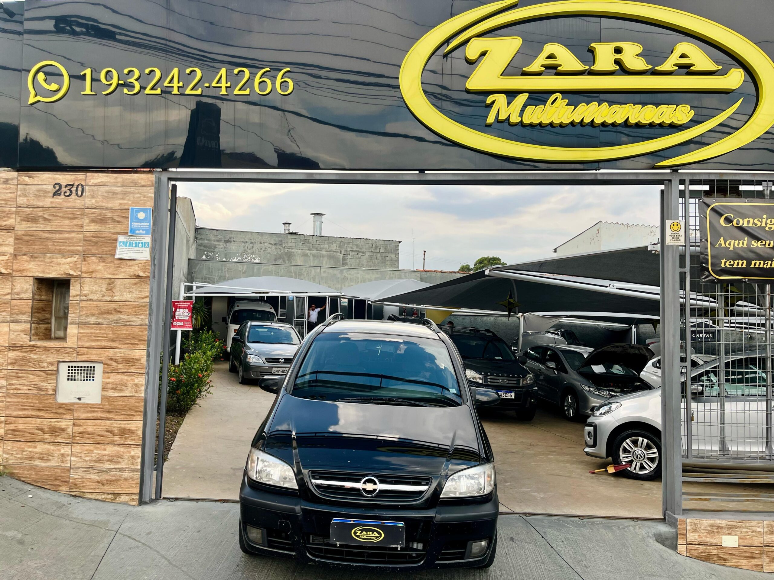 Chevrolet Zafira Elegance 2.0 Automático 7 Lugares 2012