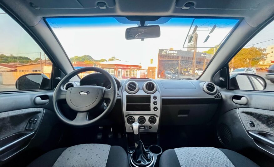 Ford Fiesta Class 1.6 2011