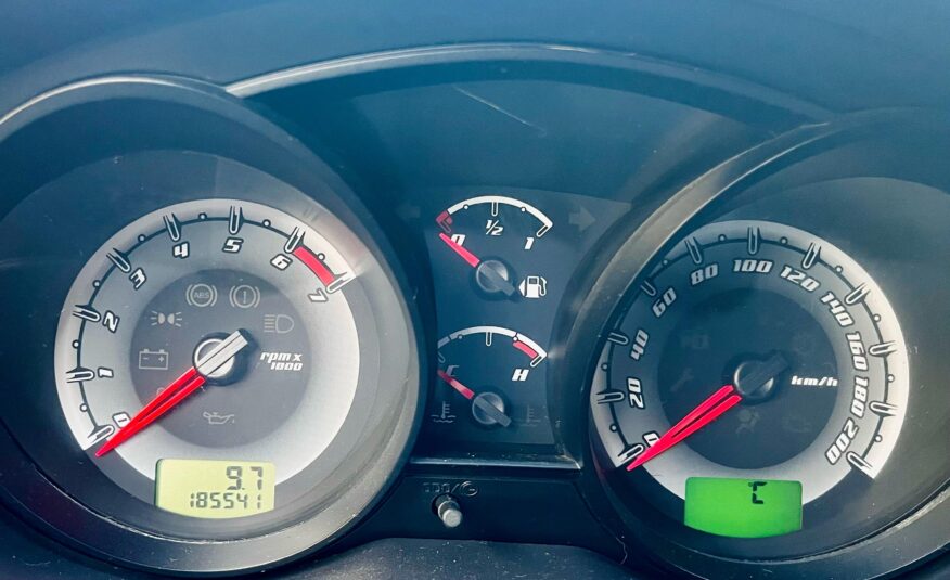 Ford Fiesta Class 1.6 2011