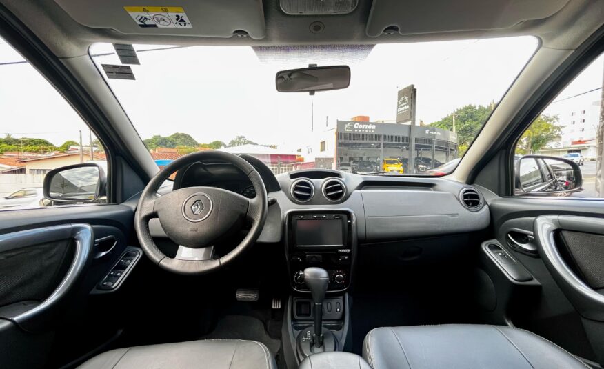 Renault Duster Techroad II 2.0 Automática 2015
