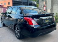 Nissan Versa SL 1.6 CVT 2020