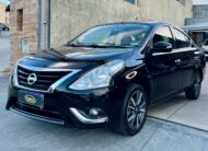 Nissan Versa SL 1.6 CVT 2020