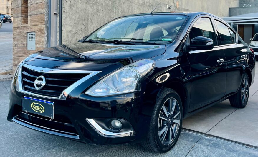 Nissan Versa SL 1.6 CVT 2020