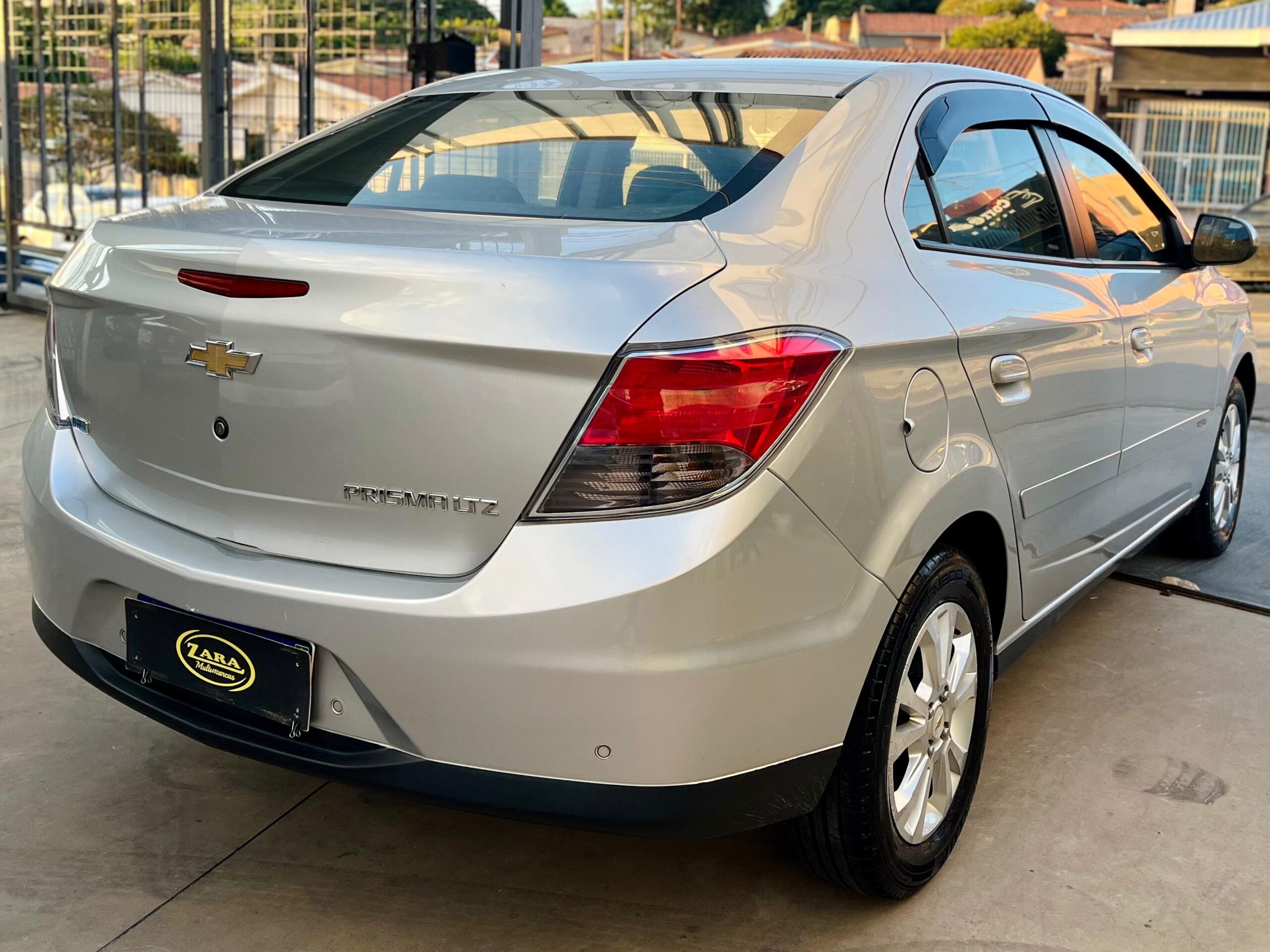 Chevrolet Prisma LTZ 1.4 Automático 2014