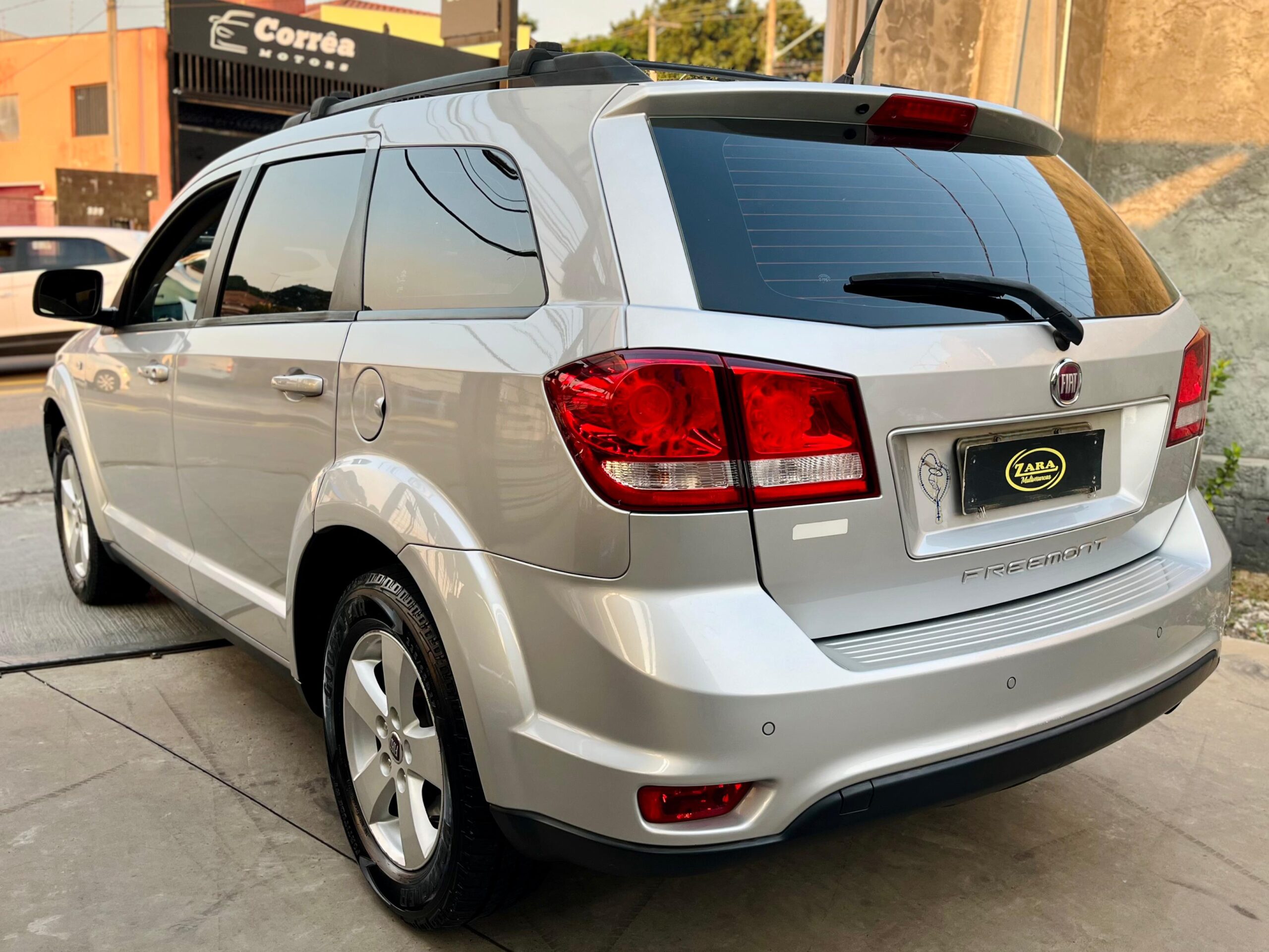 Fiat Freemont Precision 2.4 Automática 7 Lugares 2012