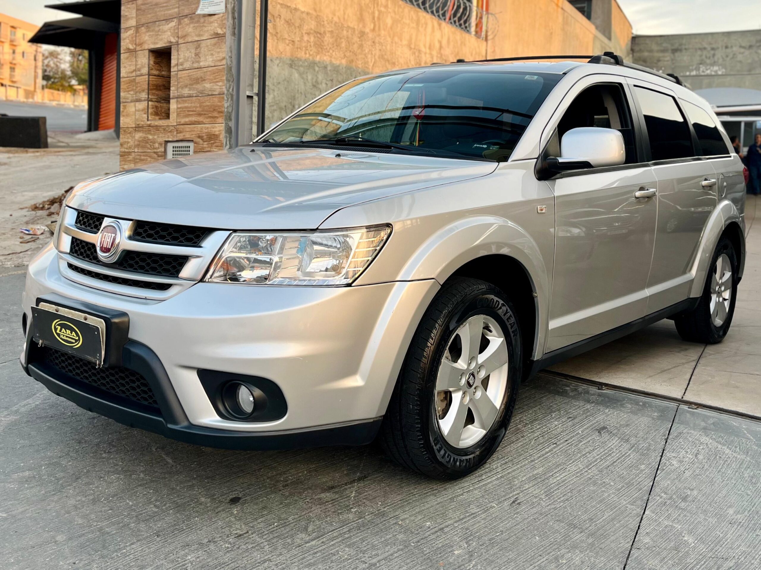 Fiat Freemont Precision 2.4 Automática 7 Lugares 2012