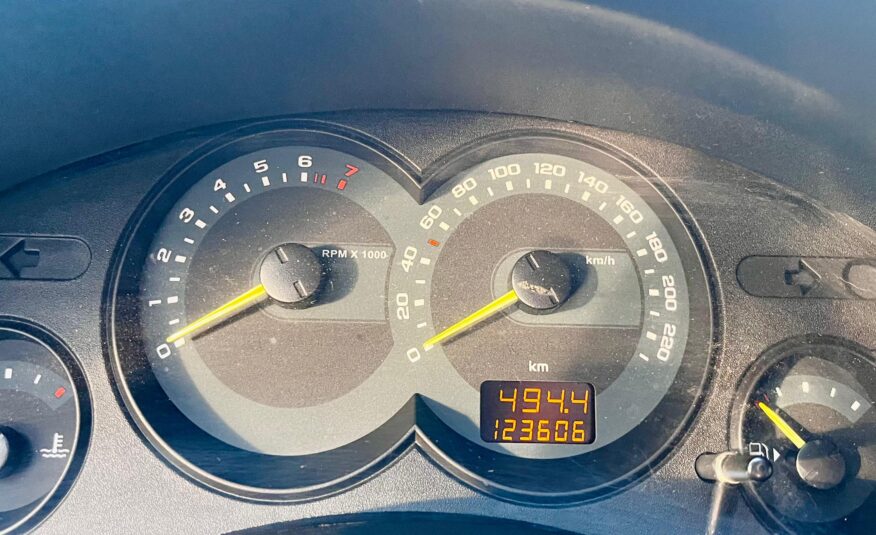 Chevrolet Classic LS 1.0 2012