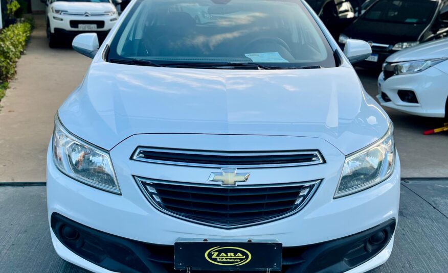Chevrolet Onix LT 1.0 2013