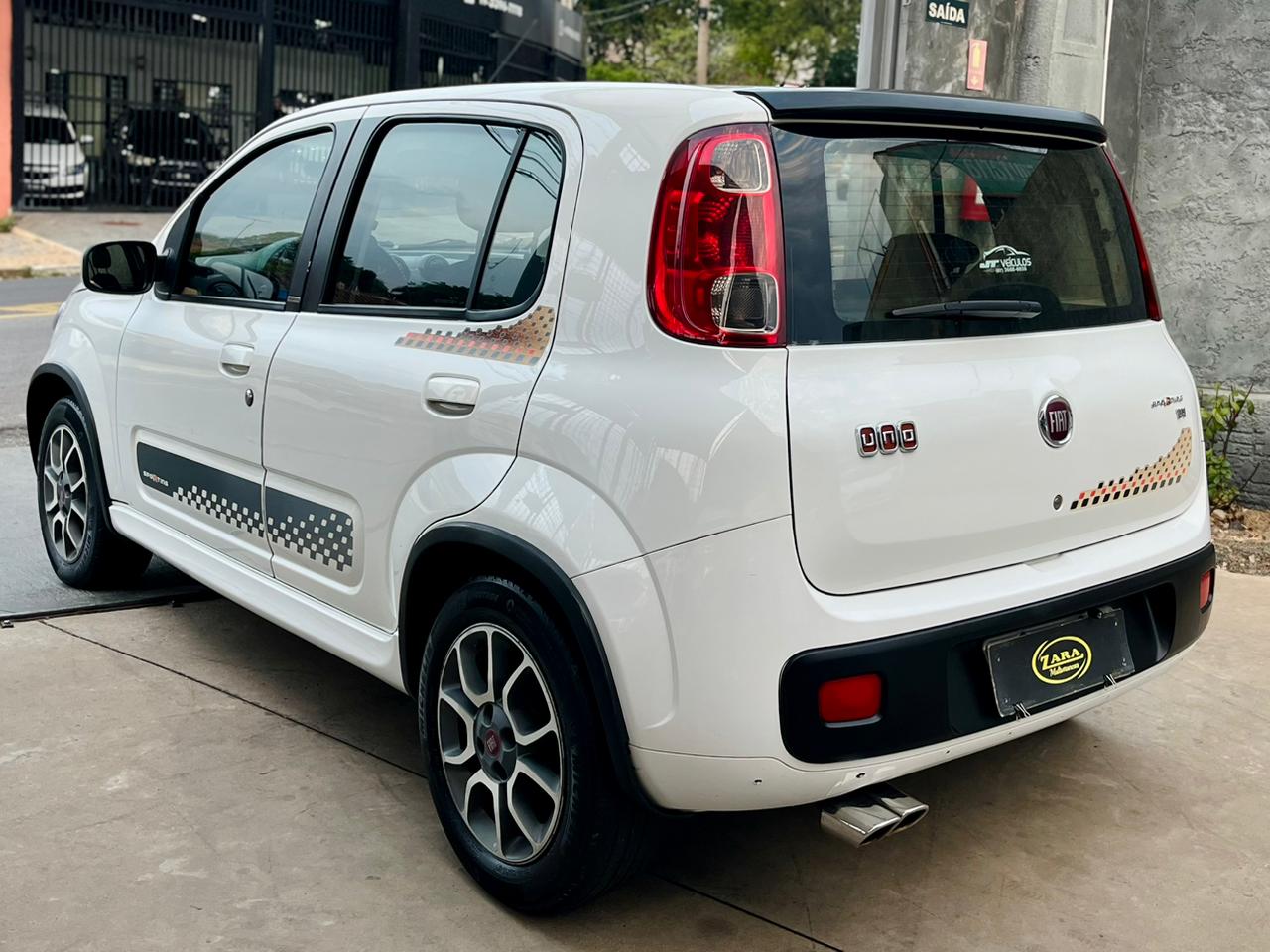 Fiat Uno Sporting 1.4 2014