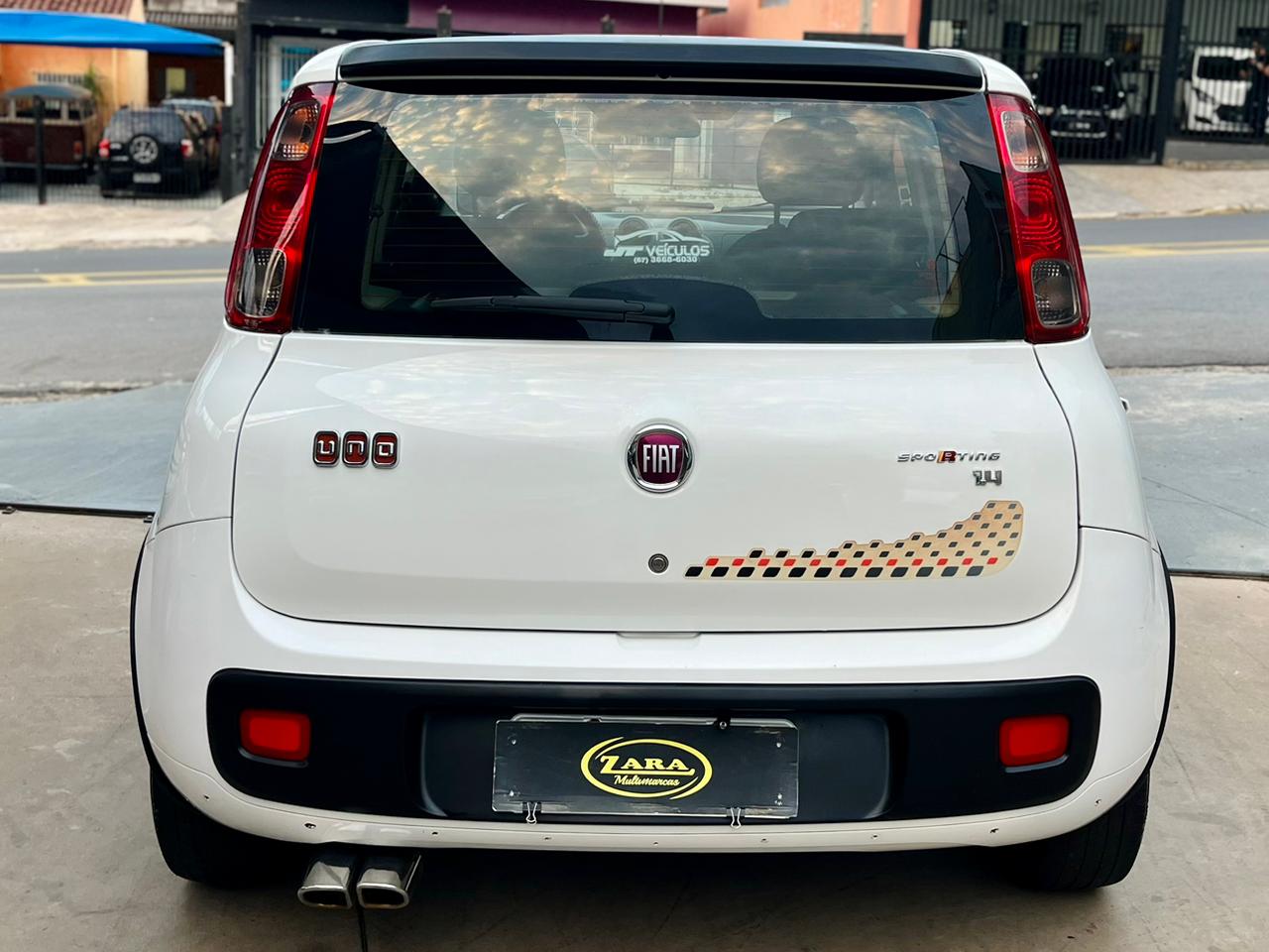 Fiat Uno Sporting 1.4 2014