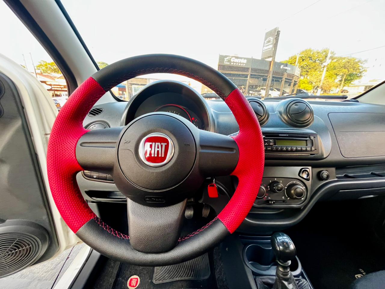 Fiat Uno Sporting 1.4 2014