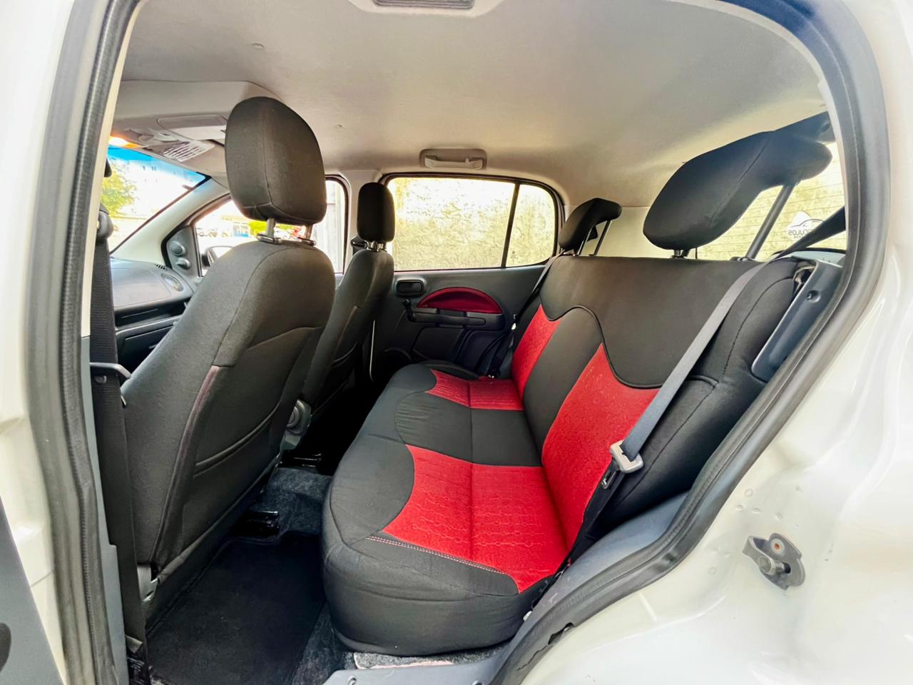 Fiat Uno Sporting 1.4 2014