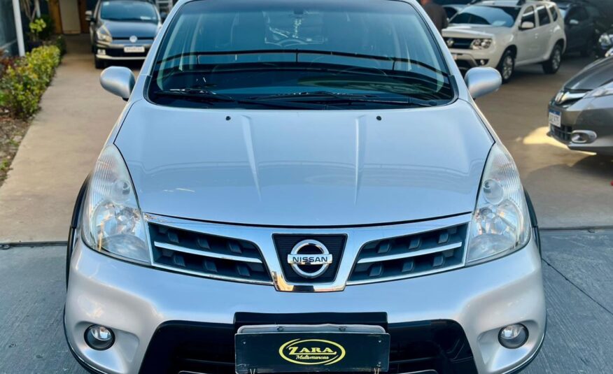 Nissan Livina X-GEAR SL 1.8 Automática 2012