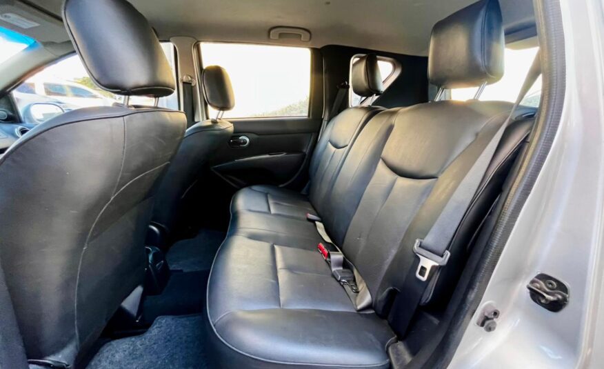 Nissan Livina X-GEAR SL 1.8 Automática 2012