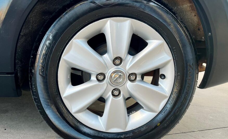 Nissan Livina X-GEAR SL 1.8 Automática 2012
