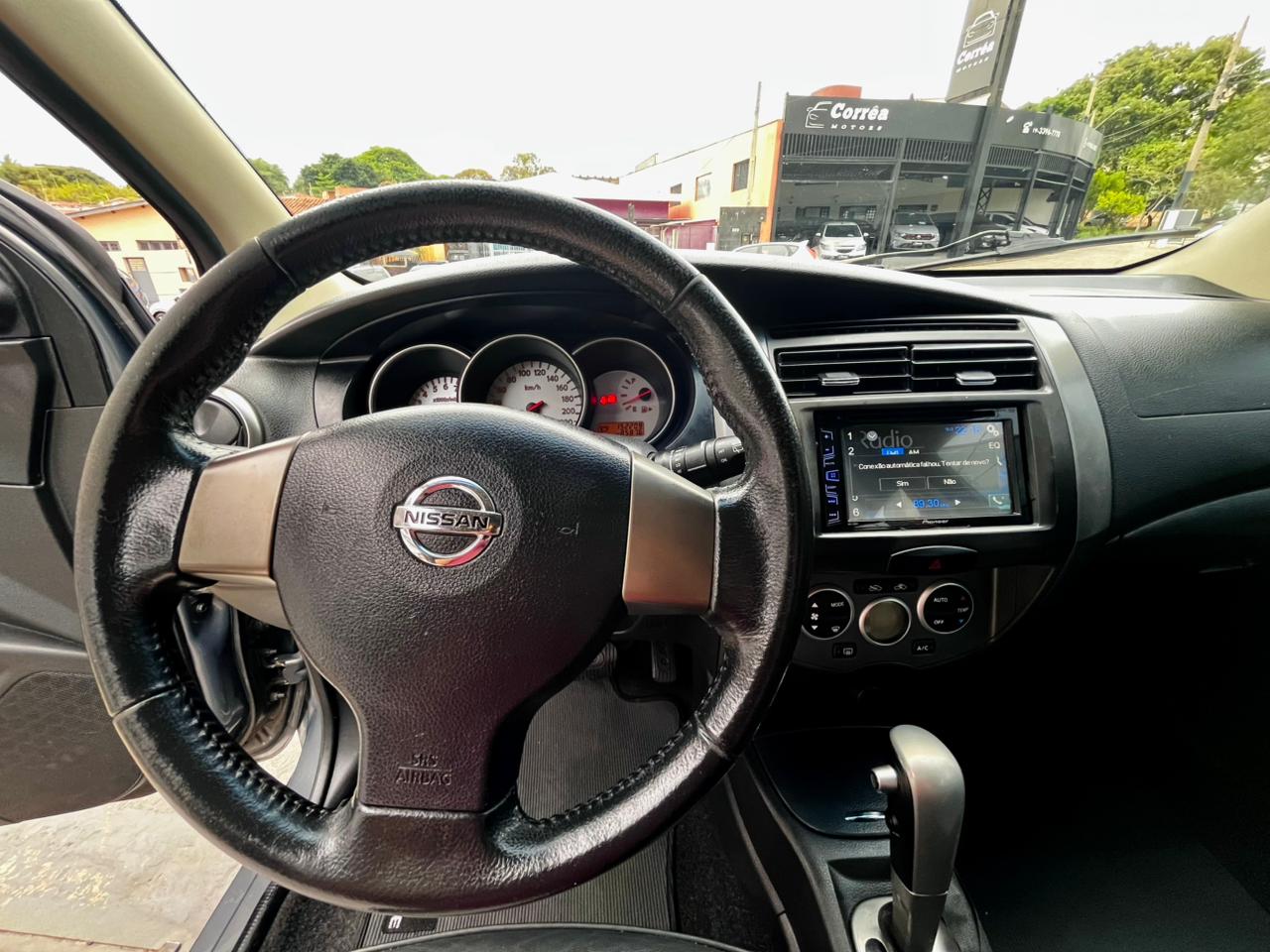Nissan Grand Livina SL 1.8 Automática 2014