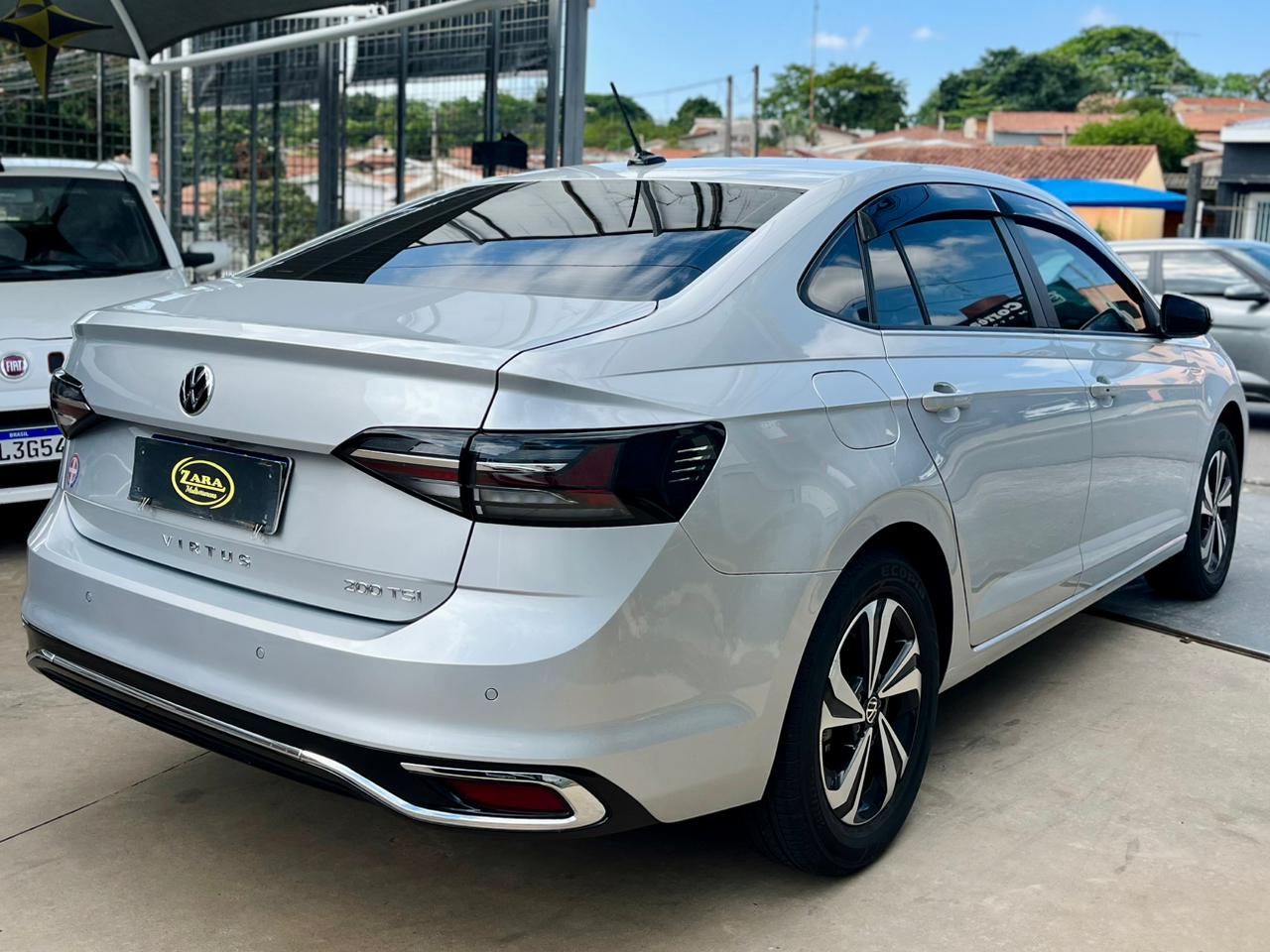 Volkswagen Virtus Comfortline 1.0 200 TSI 2023