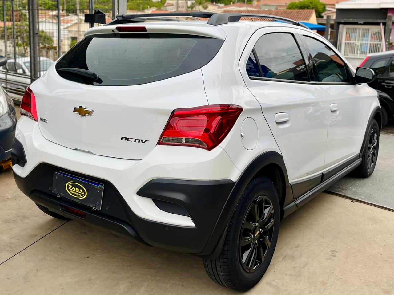 Chevrolet Onix Activ 1.4 Automático 2019