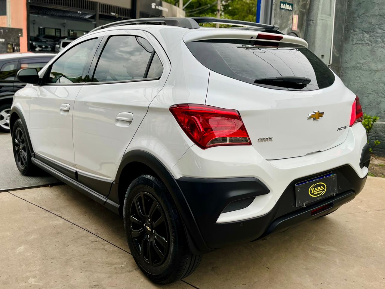Chevrolet Onix Activ 1.4 Automático 2019