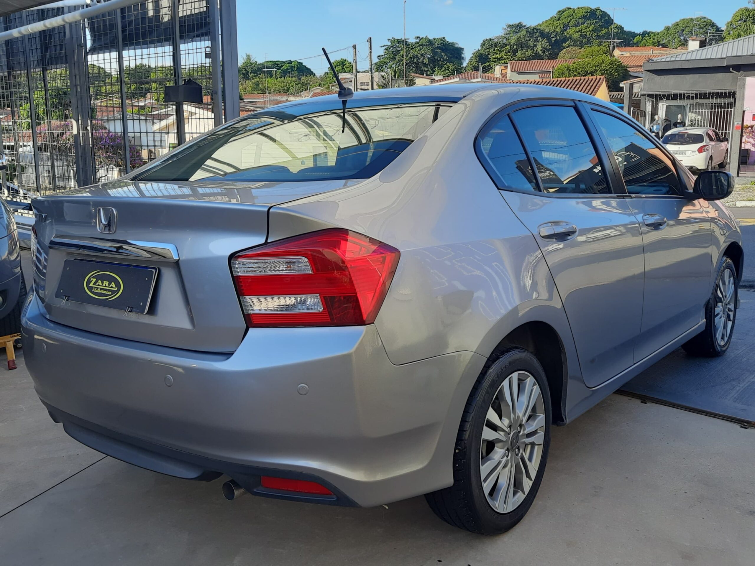 Honda City LX 1.5 Automático 2014