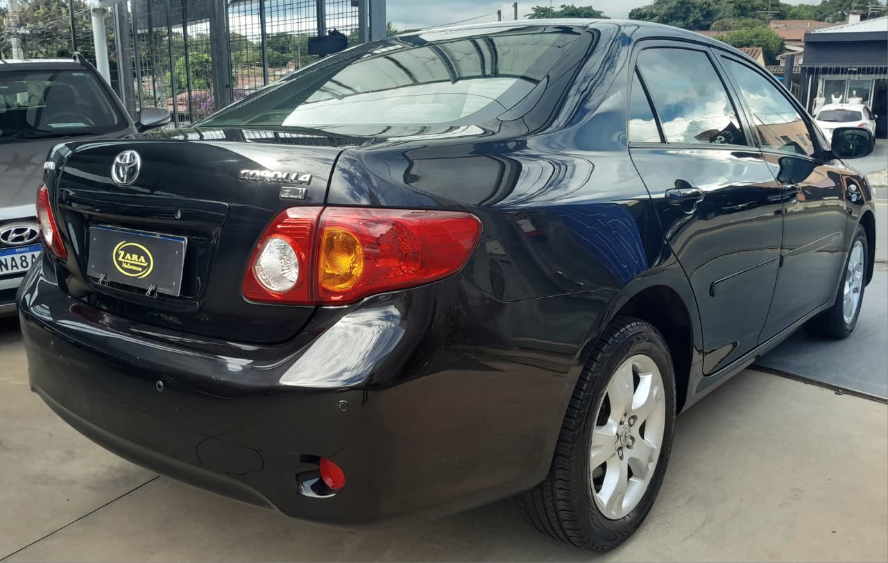 Toyota Corolla GLI 1.8 manual 2011