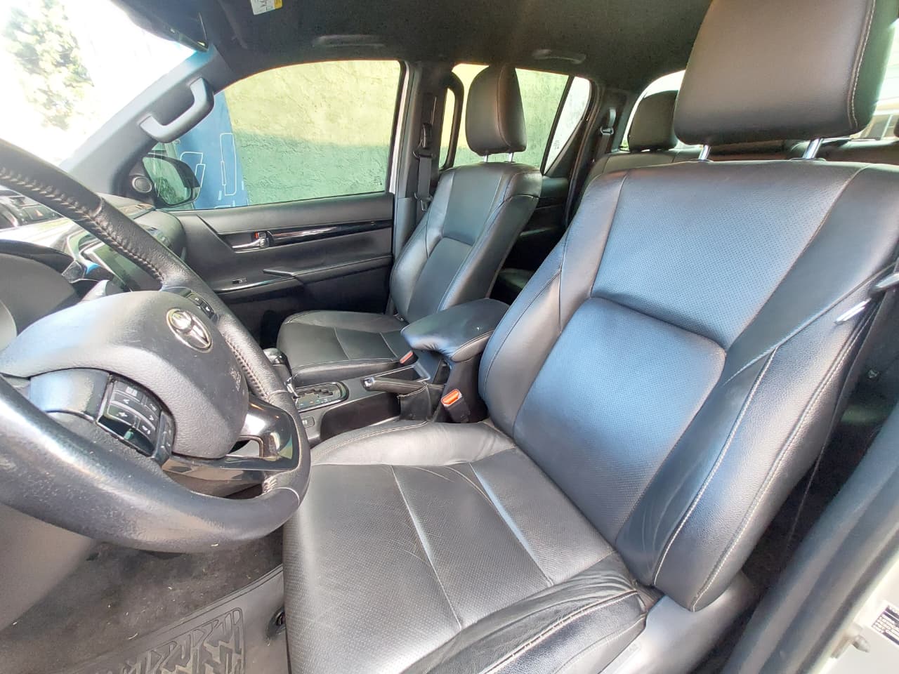 Toyota Hilux SRX TDI CD 50TH 4×4 2.8 Automático 2019