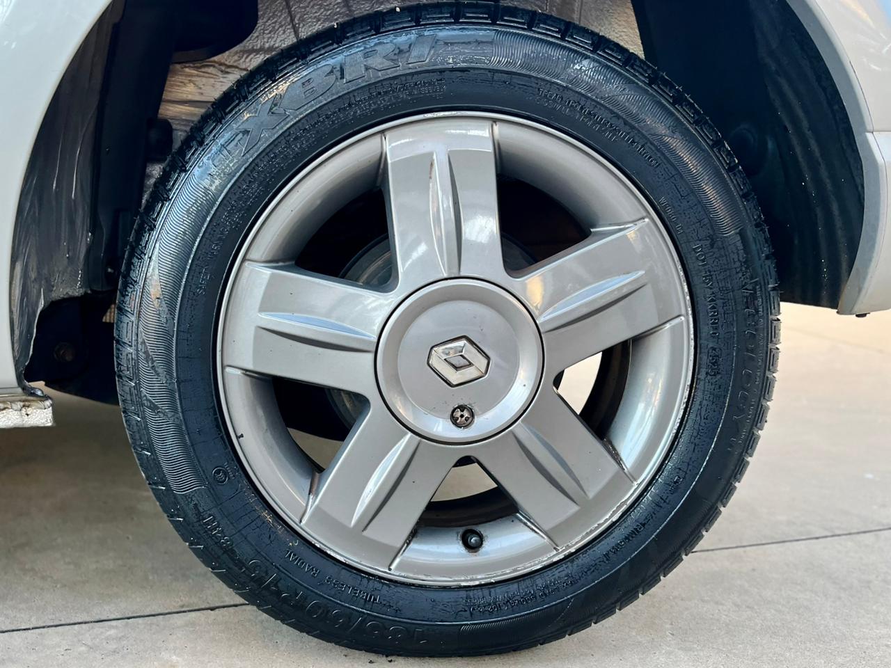 Renault Sandero Tech Run 1.0 2014