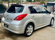 Nissan Tiida SL 1.8 Automático 2012