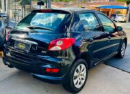 Peugeot 207 XR 1.4 2012