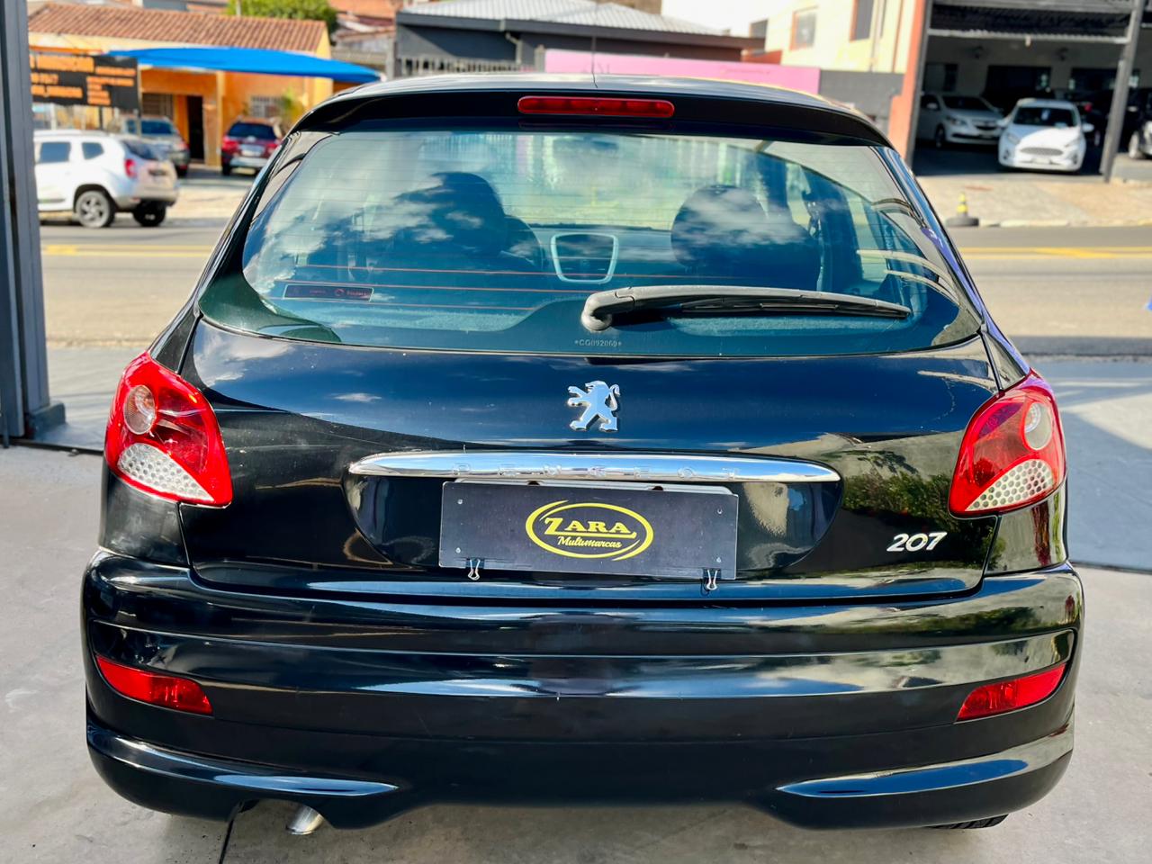 Peugeot 207 XR 1.4 2012