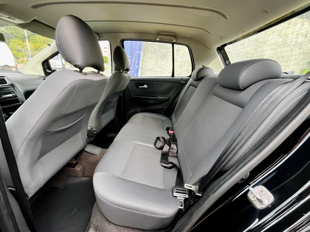 Volkswagen Fox 1.6 MI 2010