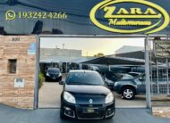 Renault Sandero Privilege 1.6 2013