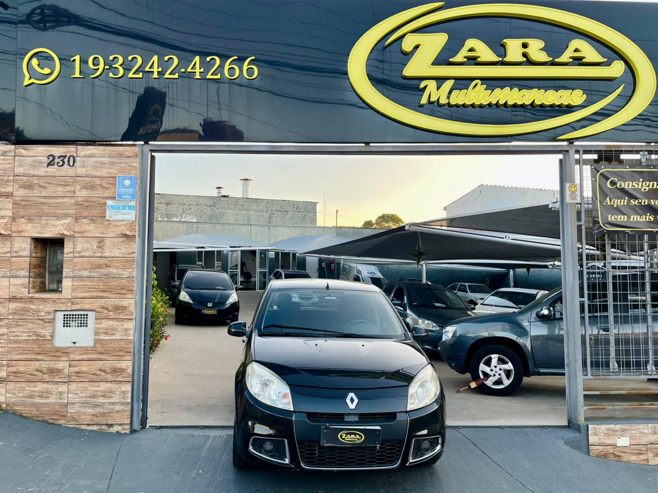 Renault Sandero Privilege 1.6 2013