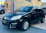 Renault Sandero Privilege 1.6 2013