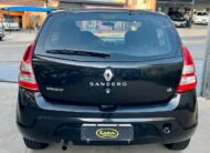 Renault Sandero Privilege 1.6 2013