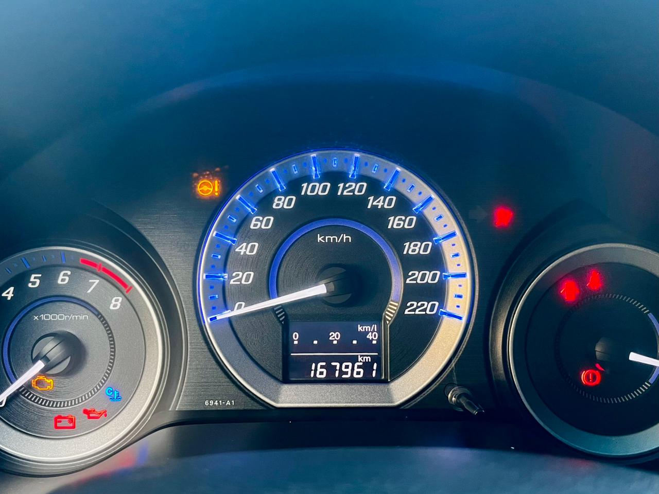 Honda City LX 1.5 Manual 2013