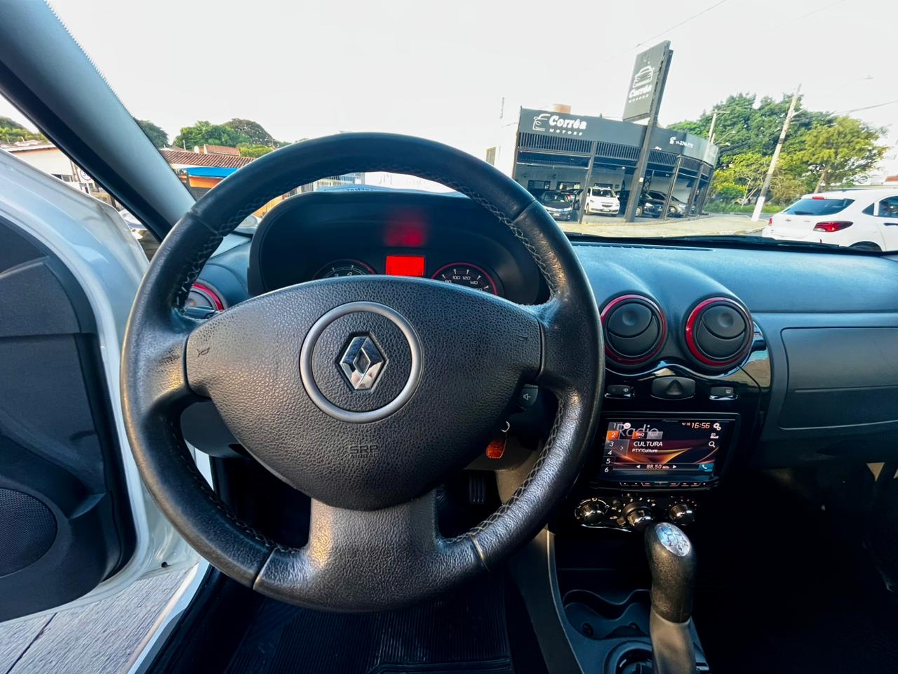 Renault Sandero Stepway 1.6 2014