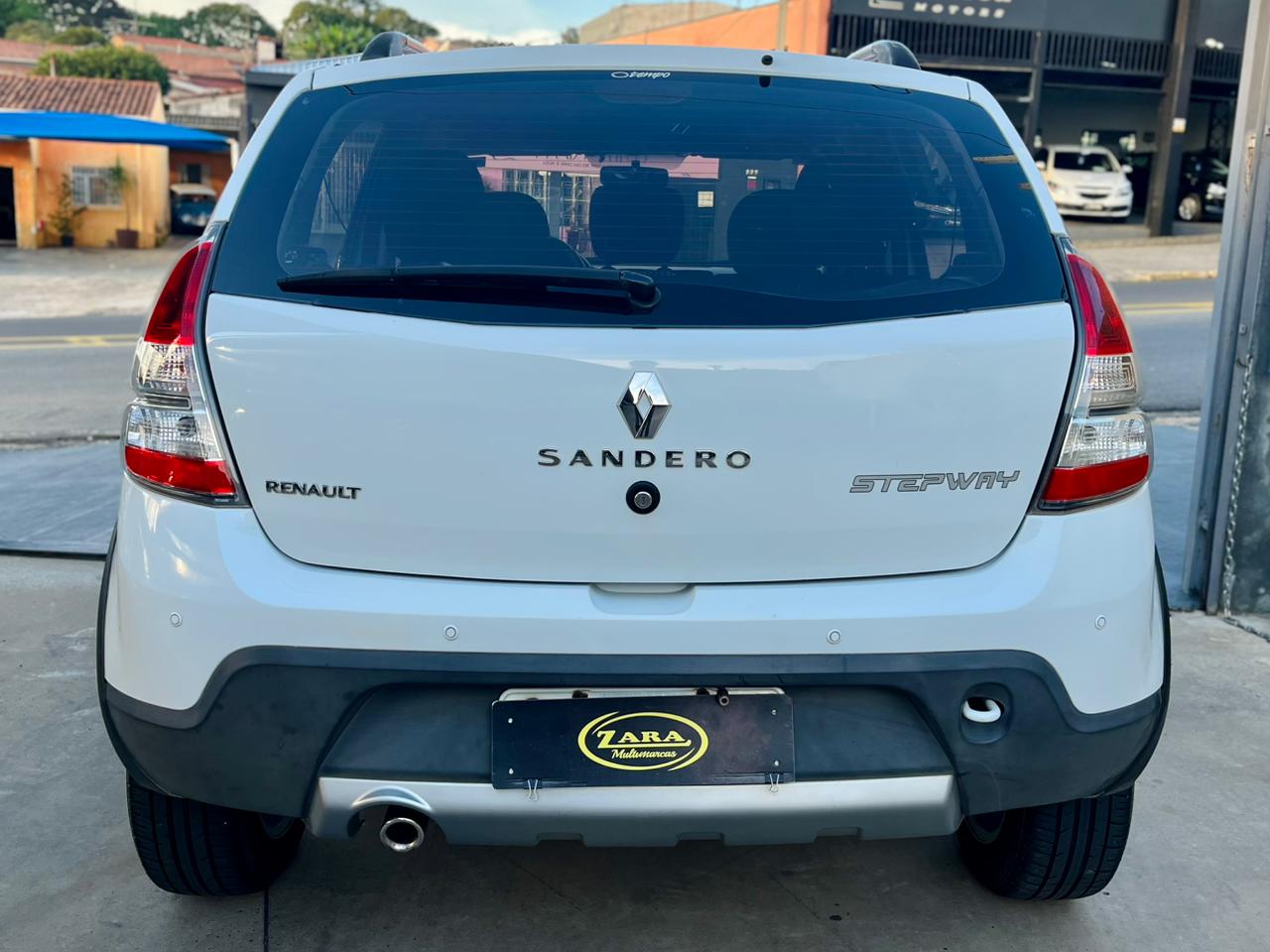 Renault Sandero Stepway 1.6 2014