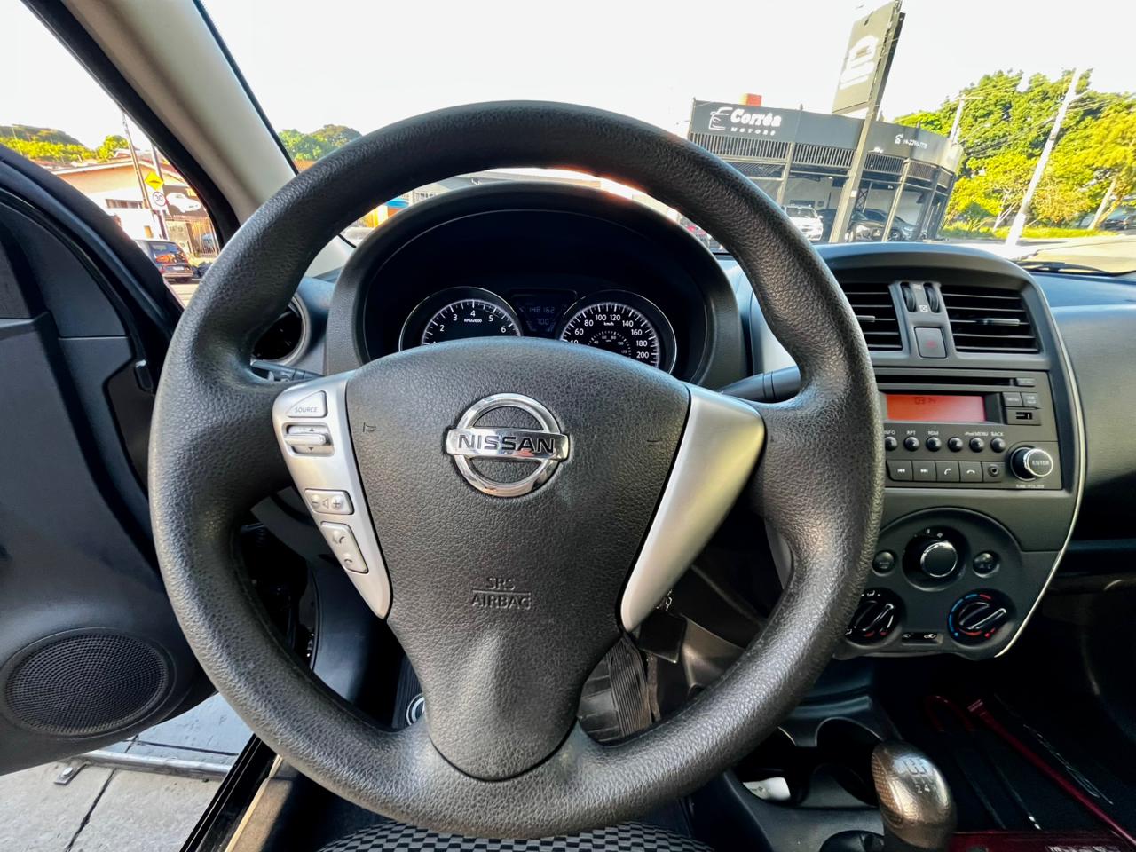 Nissan Versa S 1.6 2018