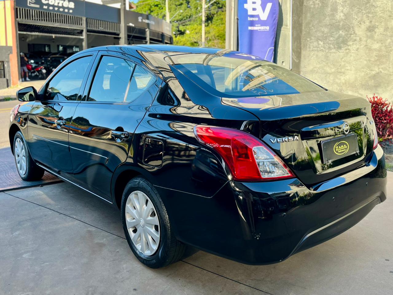 Nissan Versa S 1.6 2018
