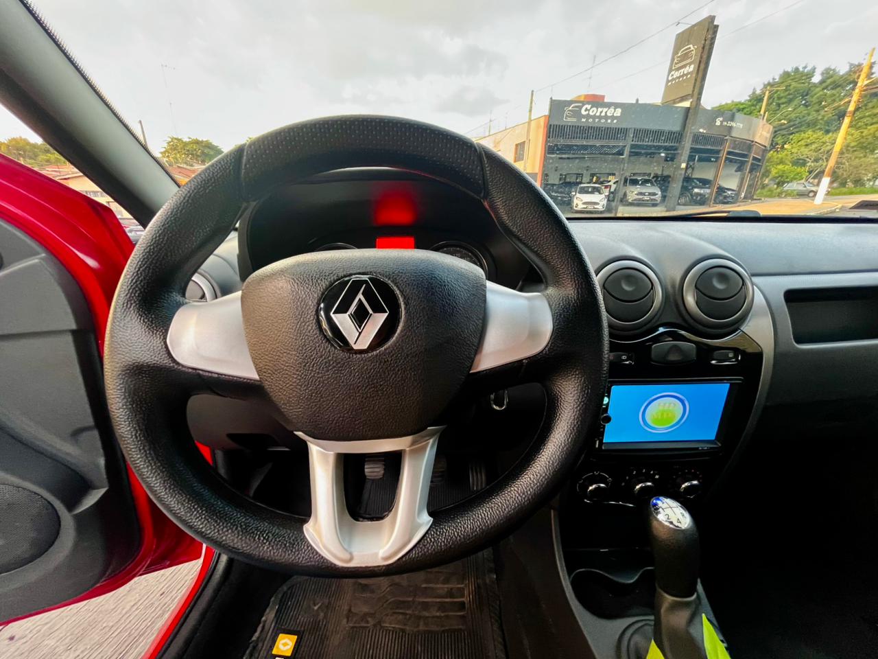 Renault Logan Expression 1.0 2013