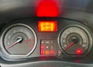 Renault Logan Expression 1.0 2013