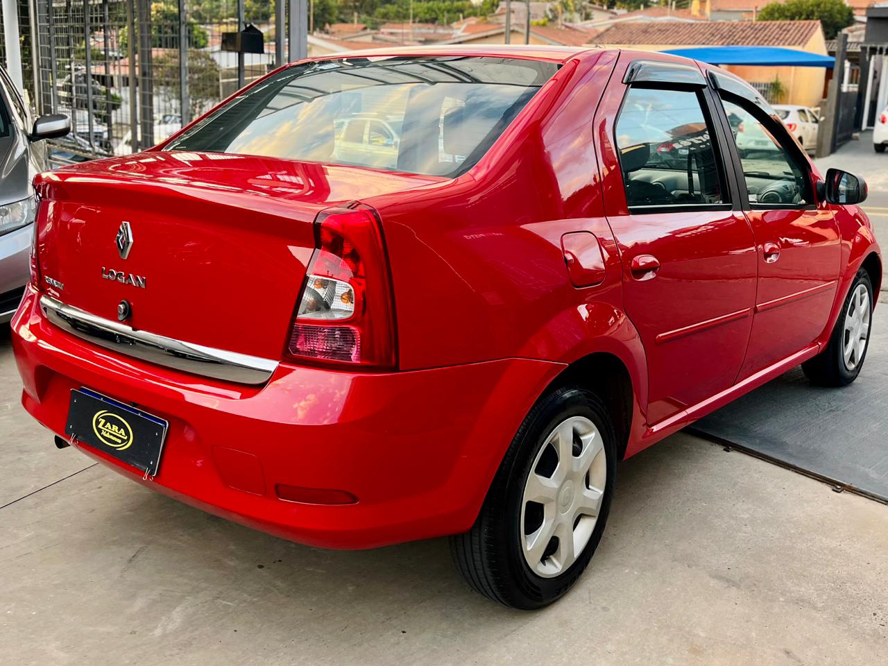 Renault Logan Expression 1.0 2013