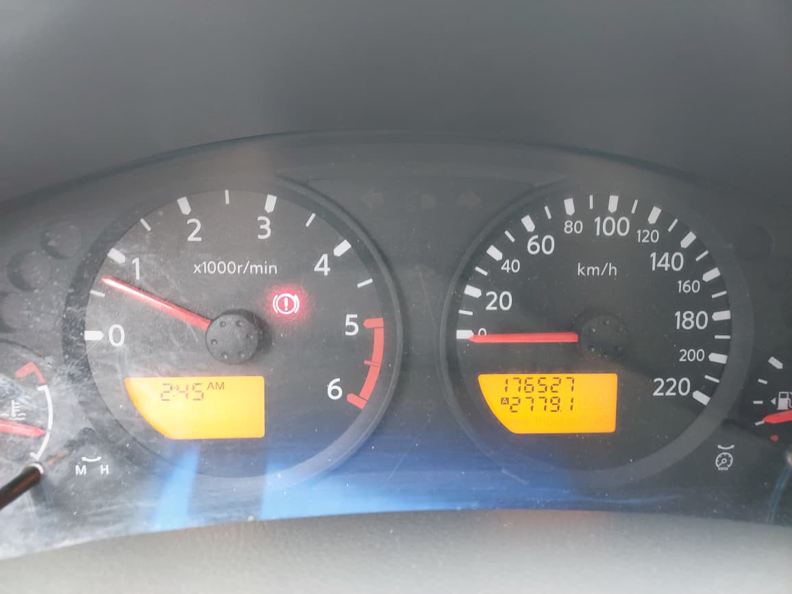Nissan Frontier XE CD 2.5 4×2 Diesel Manual 2010