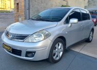 Nissan Tiida SL 1.8 Automático 2011